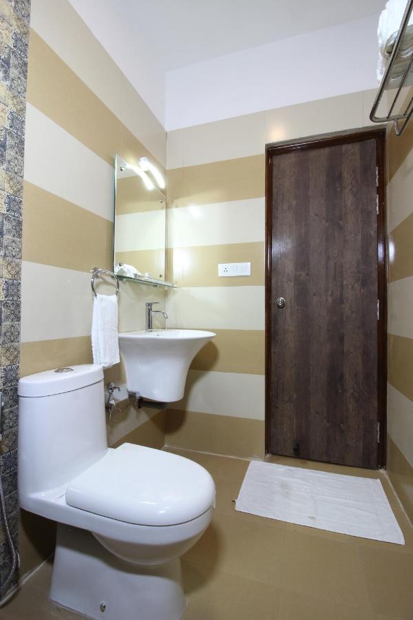Haldwāni Hotel K11 المظهر الخارجي الصورة