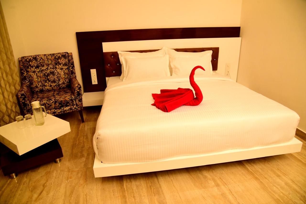 Haldwāni Hotel K11 المظهر الخارجي الصورة